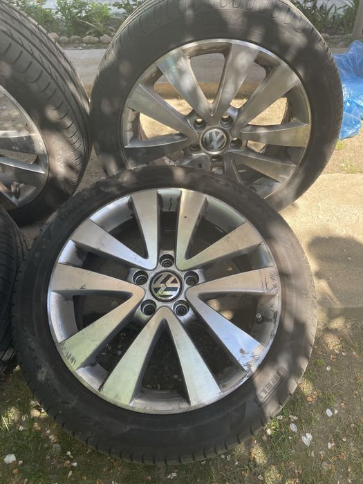 Cauciucuri Pirelli 225 45 R17 genți aluminiu Volkswagen roti vara