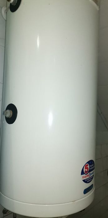 Електрически бойлер със серпентина