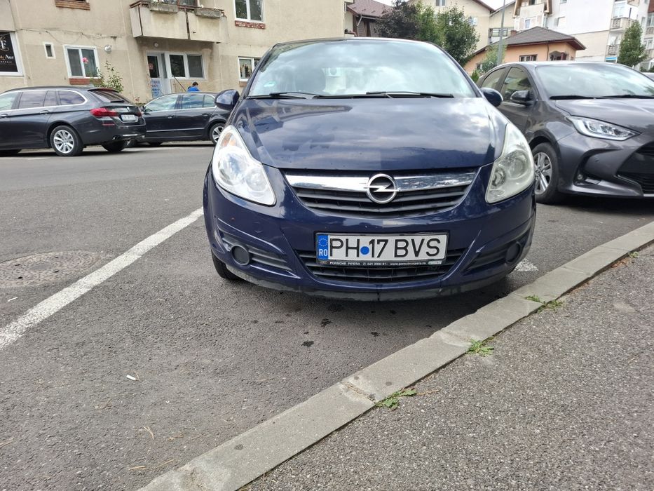 Vând Opel corsa D