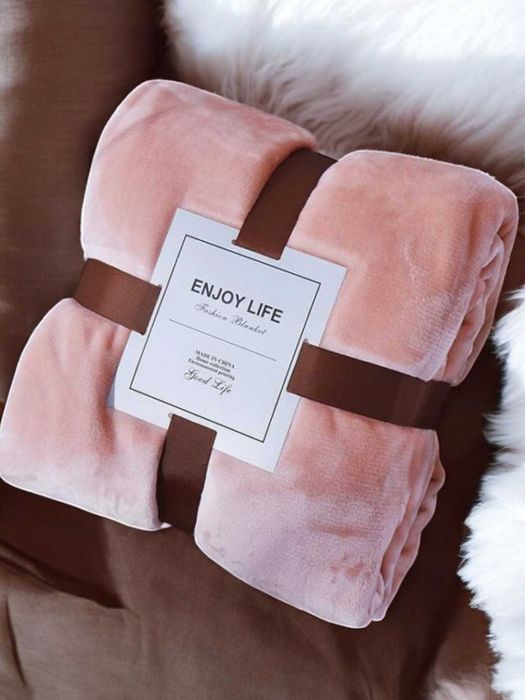 Pled 160x220, 4 fasl uchun kerakli adyal. Sovg'alar uchun ham ajoyib.