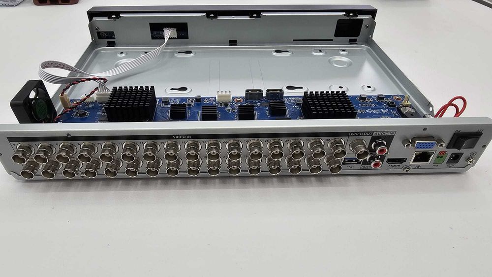 DVR 32 canale Penta-brid Dahua XVR5232AN-I3, 5MP, H.265+, 4K HDMI, Perimetru, SMD Plus, IOT, POS