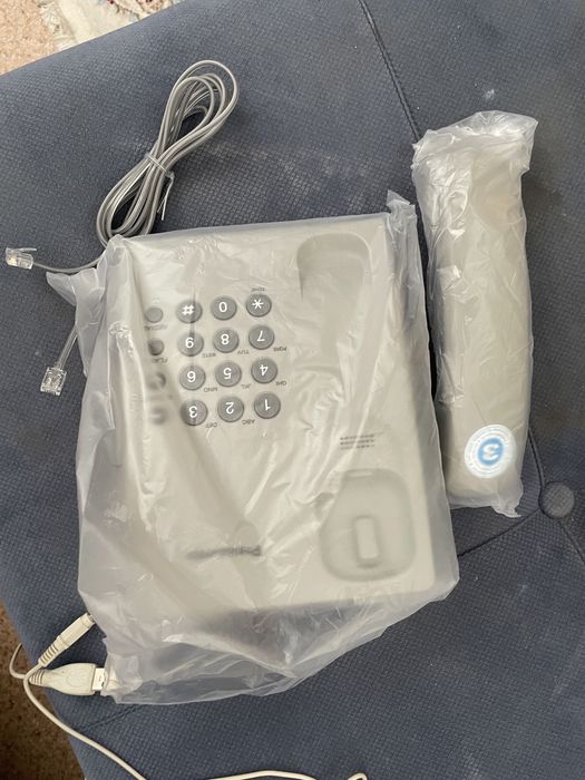 Телефон проводной