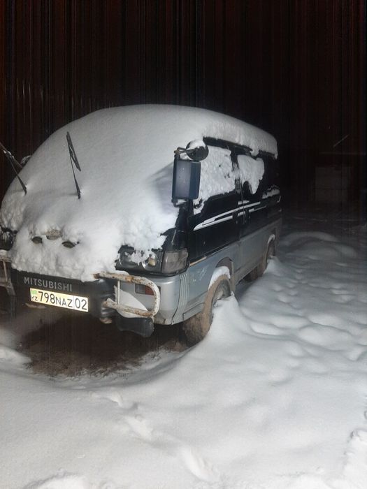 Продам митсубиси делика