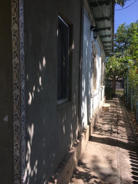 Casa si teren de vanzare