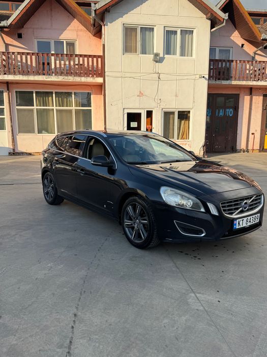 VOLVO V60 2013 — imagine 5