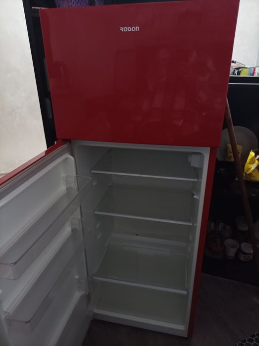 Продам холодильник Roison