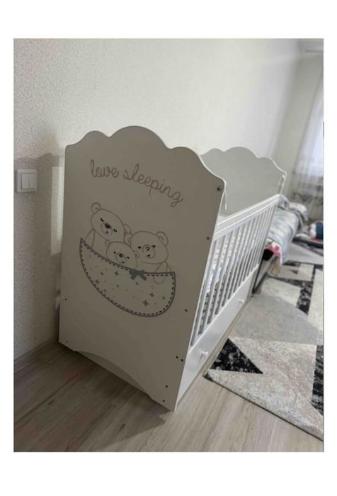 Продам детскую кроватку