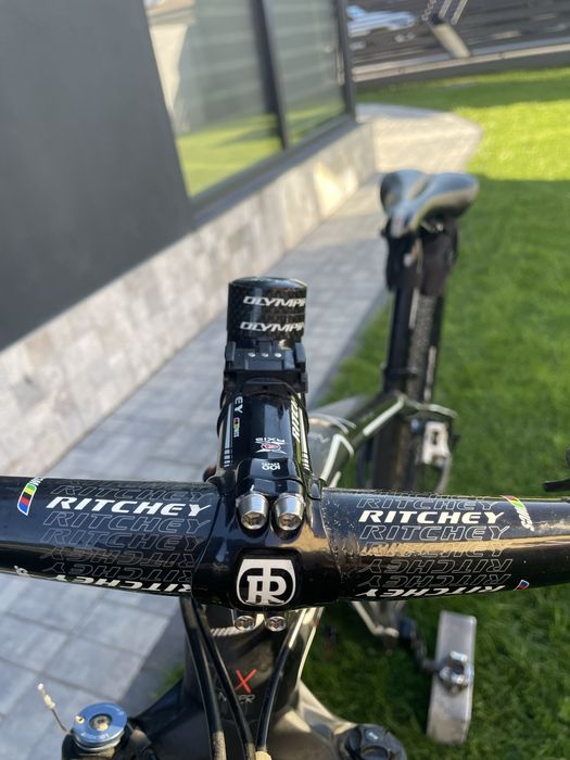 Bicicleta din carbon olympia roti 29 cadru S