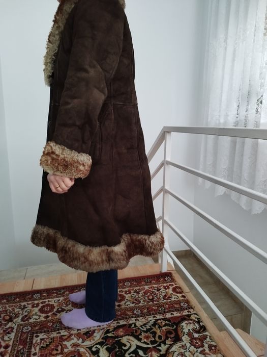 Vand cojoc dama blana naturala.