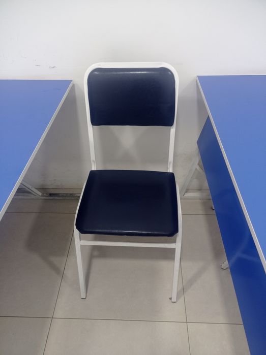 Sifatli partalar va stullar