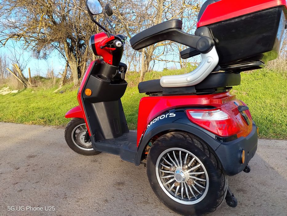 Електрическа триколка