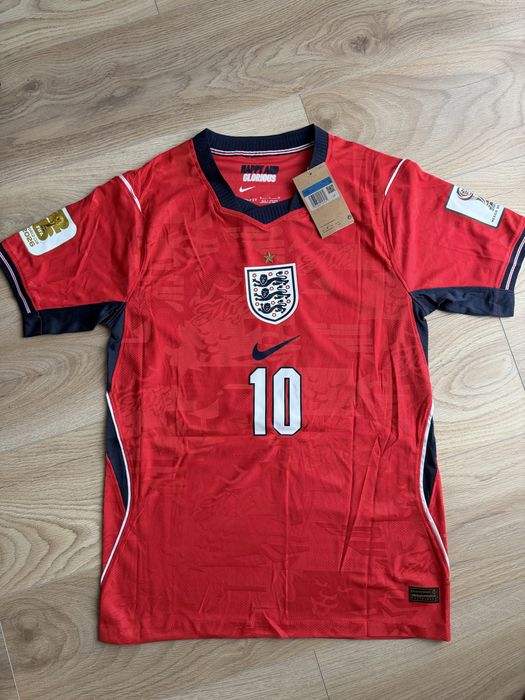 Tricou de fotbal nike nationala Angliei England Jude Bellingham marime M nou patchuri wolrd cup 2026