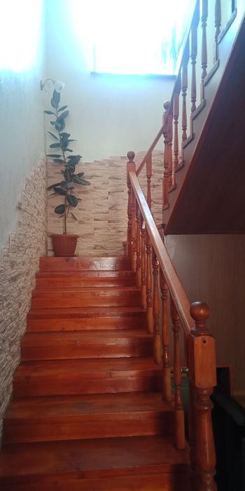 Продаётся дом 2 этаж или В аренду