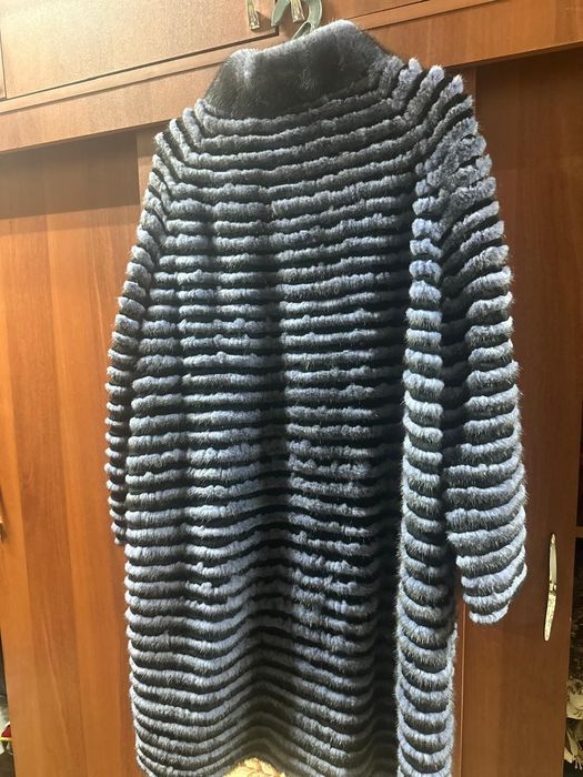 Продам шубы размеры 52-54