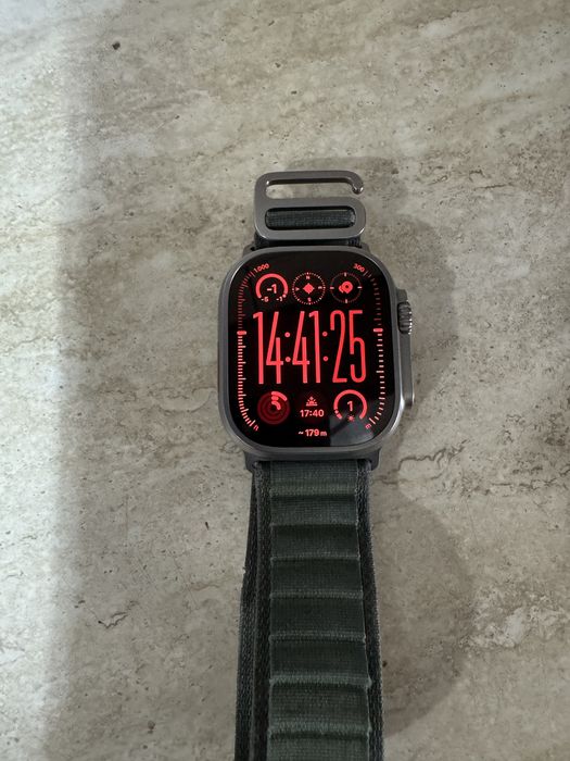 Apple Watch Ultra Cellular, 49  mm Full box