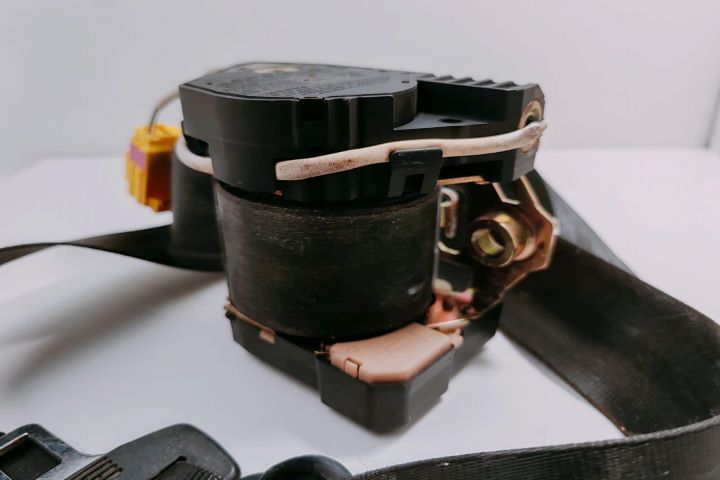 Centura de Siguranta dreapta fata 33014051 / T2857706A / 193357737 /