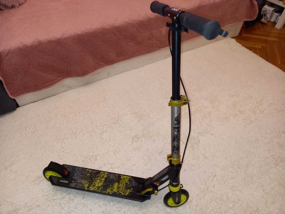 Алуминиева сгъваема тротинетка с амортисьор и спирачка