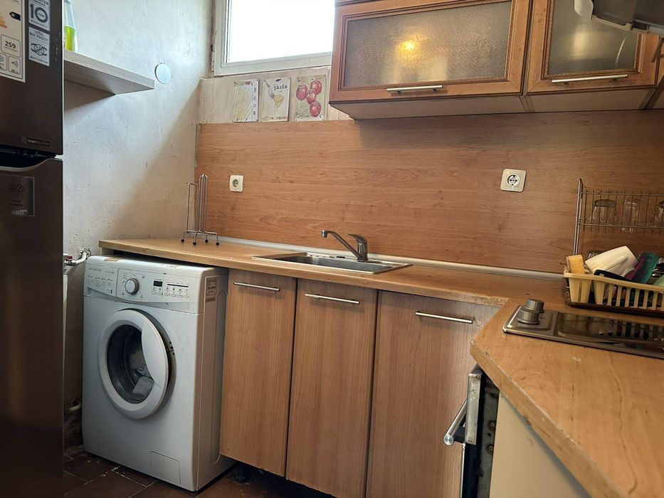 Дава се под наем Четиристаен апартамент в София, Карпузица - 120 кв.м за 649 € - Снимка #9