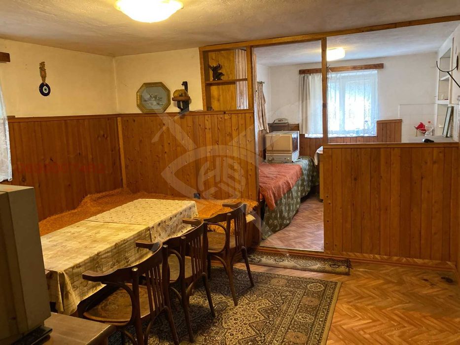 Продава се Етаж от къща в Асеновград - 140 кв.м за 865 €/кв.м - Снимка #6