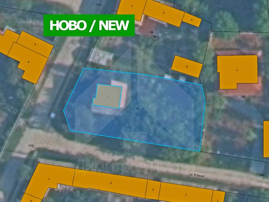 Продава вила на два етажа с дворно място 670 кв.м. в с. Зайчино ореше.