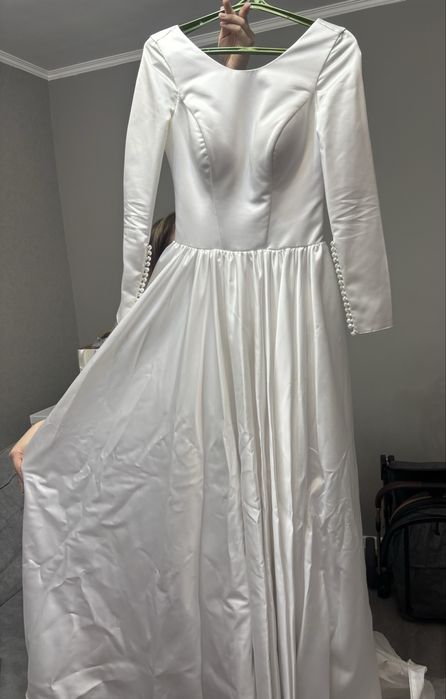 Продам свадебное платье размера S