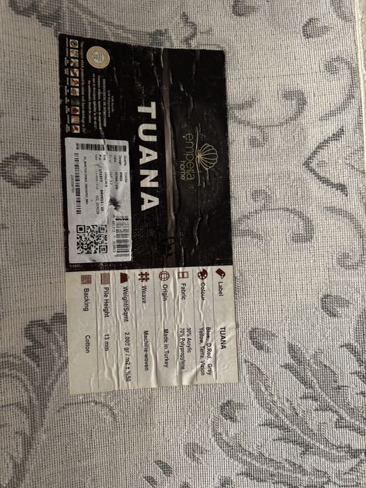 Vand 2 covoare model  deosebit