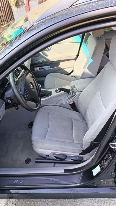Vând  BMW e 91 320 d cutie manuala stare bună