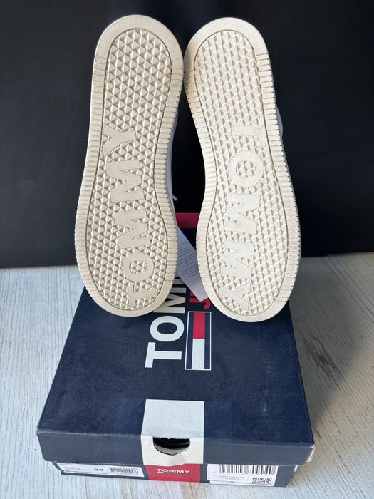 Tommy jeans крцове 38 р-р