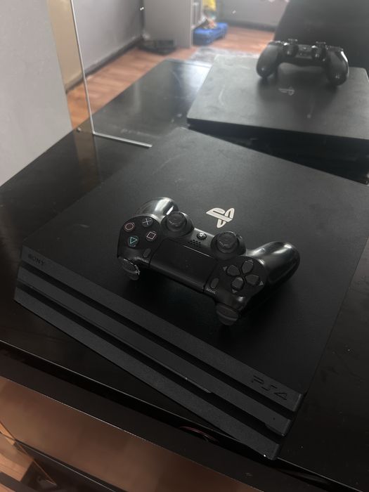 Playstatyon 4 pro