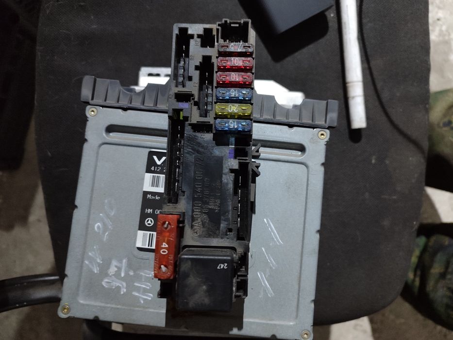 ЭБУ блок управления двигателем на Мерседес W210 W202