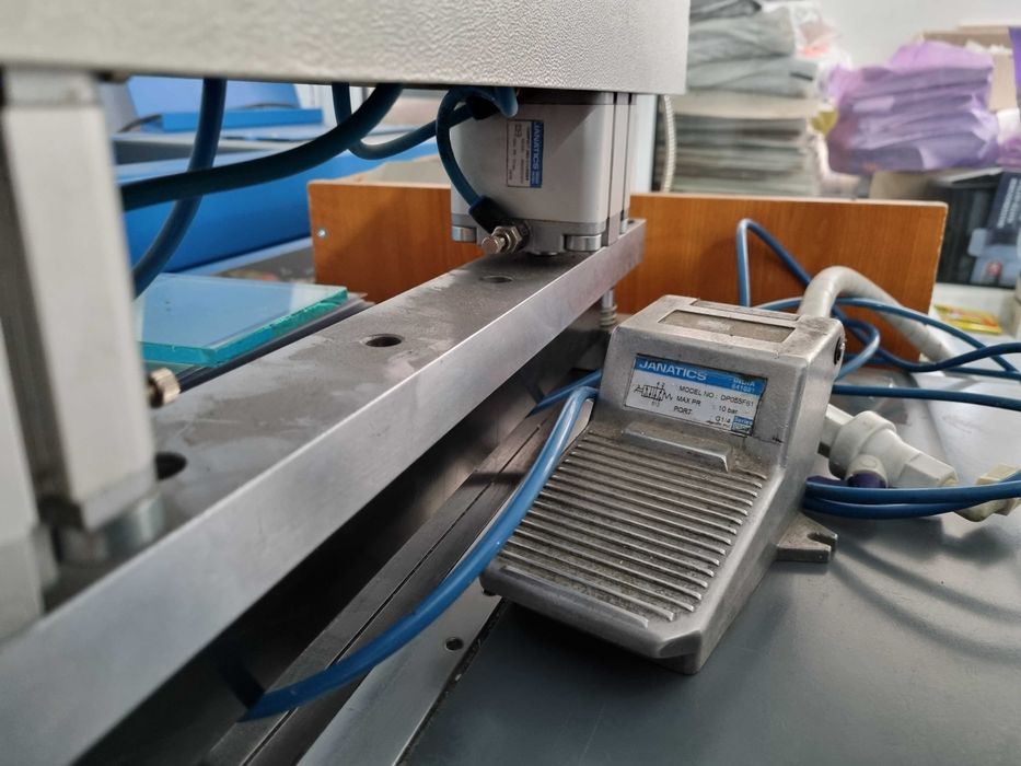 Aparat de biguit - Janatics India - Pentru Print / Tipografii