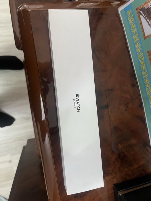 Продам эпл вотч 3