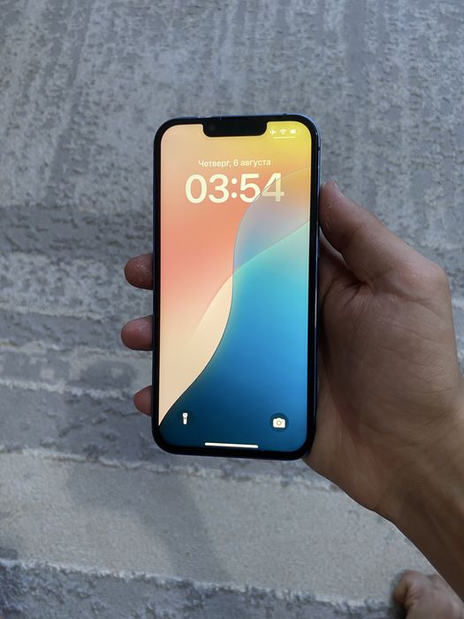 iPhone 13 128gb в отличном состояние