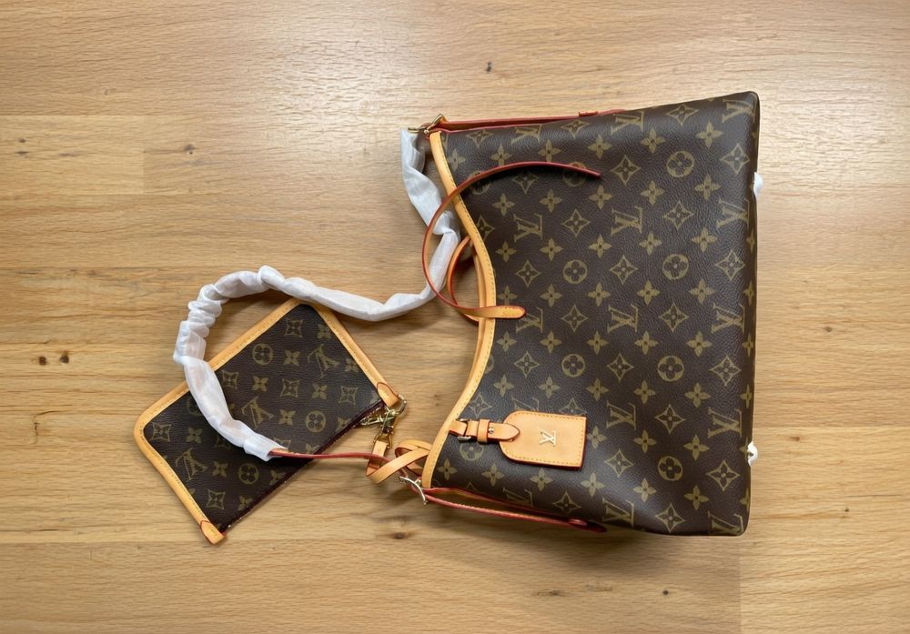 Geanta Louis Vuitton LV noua *FULL BOX*