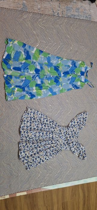 Продам платья размер на XS, S