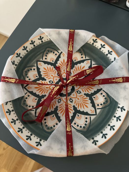 Красивая тарелка