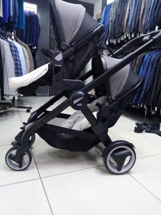 Новая коляска chicco