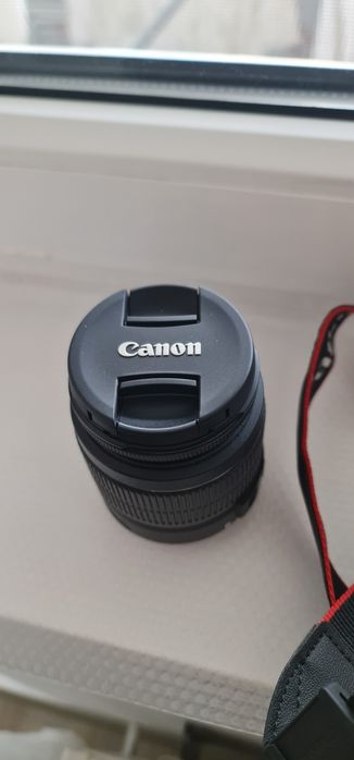 Aparat Foto Canon EOS2000