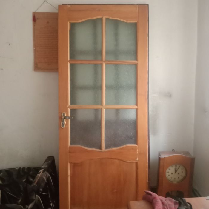 Продам деревянные двери