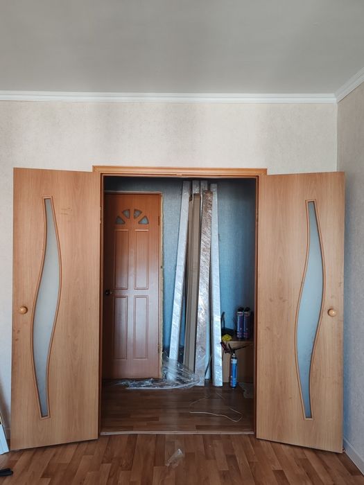 Продам межкомнатные дверь