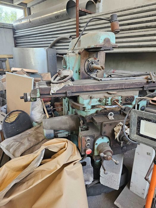 Фрезерный станок