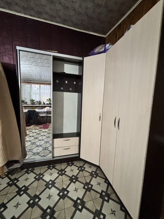 Шкаф в прихожую