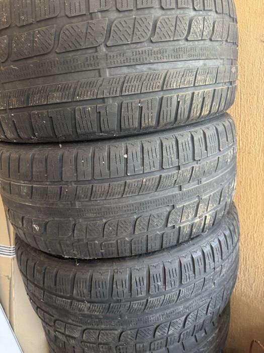 Зимни Гуми 275/45/20