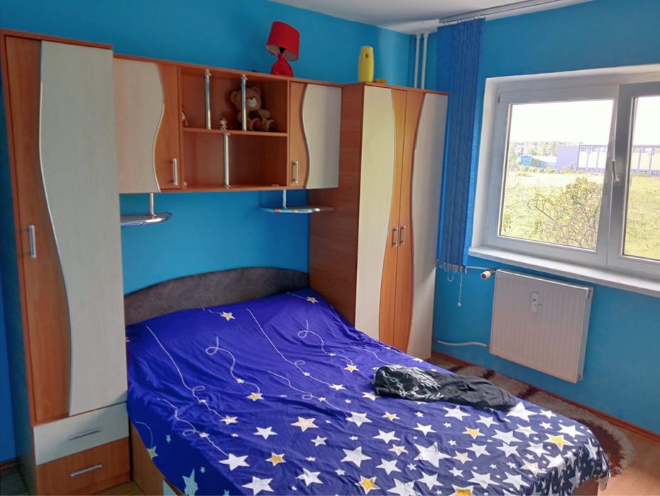 Apartament 3 camere decomandat sarari