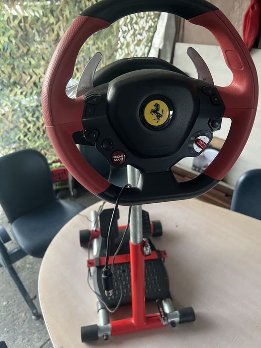 Volan Thrustmaster Ferrari 458 Spider + Pedale + Suport