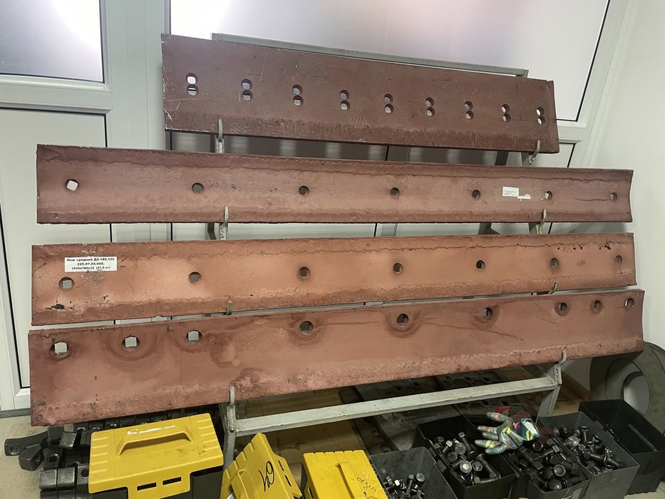 Ножи на автогрейдер