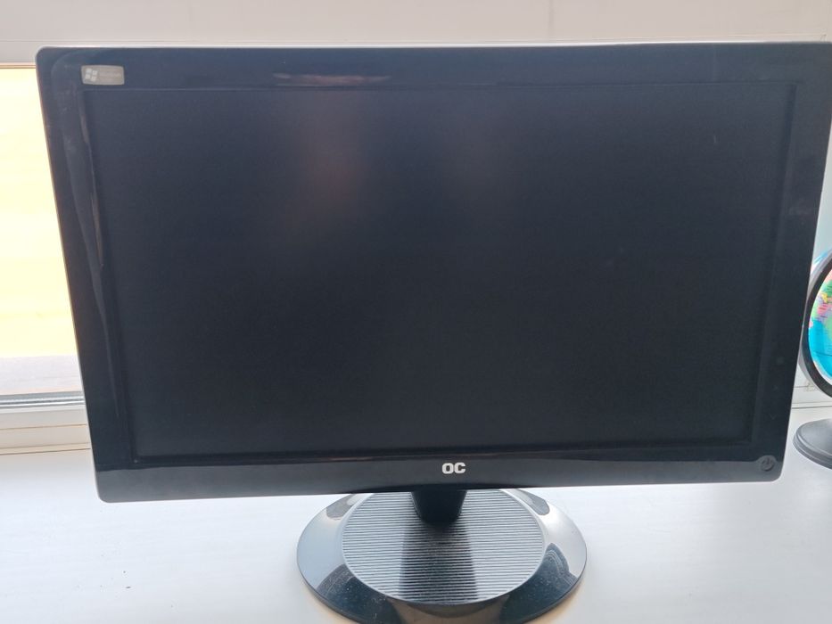 монитор для компьютера loc