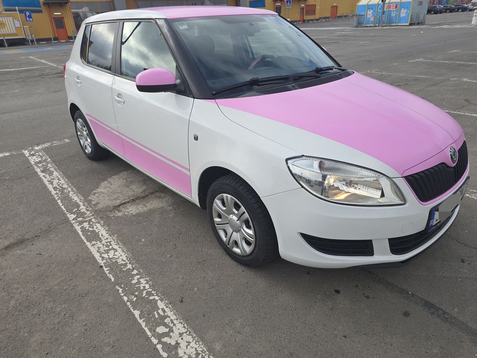 Škoda Fabia 1.2 Benzină – 2012 – 90.800 k reali - al doilea proprietar