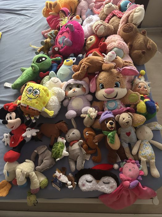 Лот от плюшени играчки 45бр.