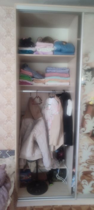 Продам шкаф-купе